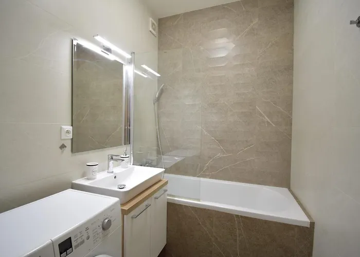 Saratovska Lejlighed